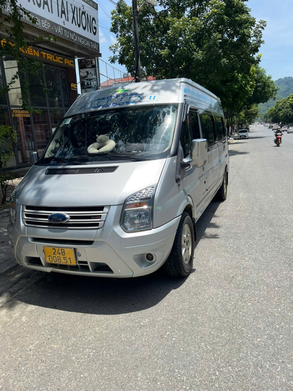 Ảnh Xe Hiệp Linh (Lào Cai-Y Tý)